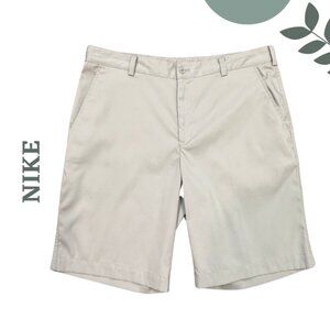 Nike Performance Stretch Shorts in Sand Beige Golf Size 34